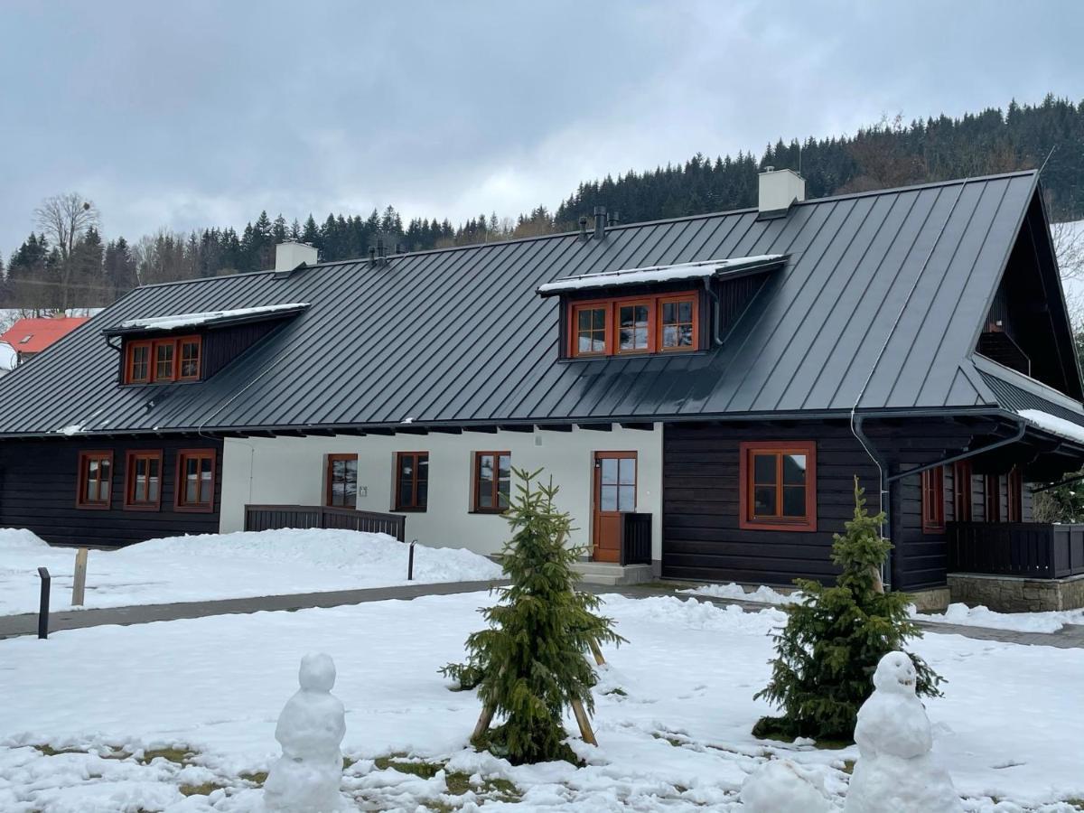 Apartmany Neta Velke Karlovice, Polansky Dvur 外观 照片