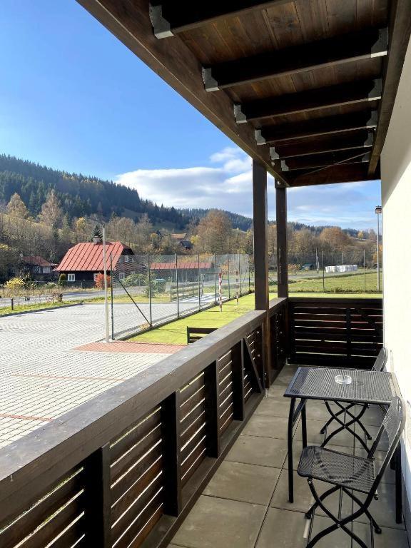 Apartmany Neta Velke Karlovice, Polansky Dvur 外观 照片